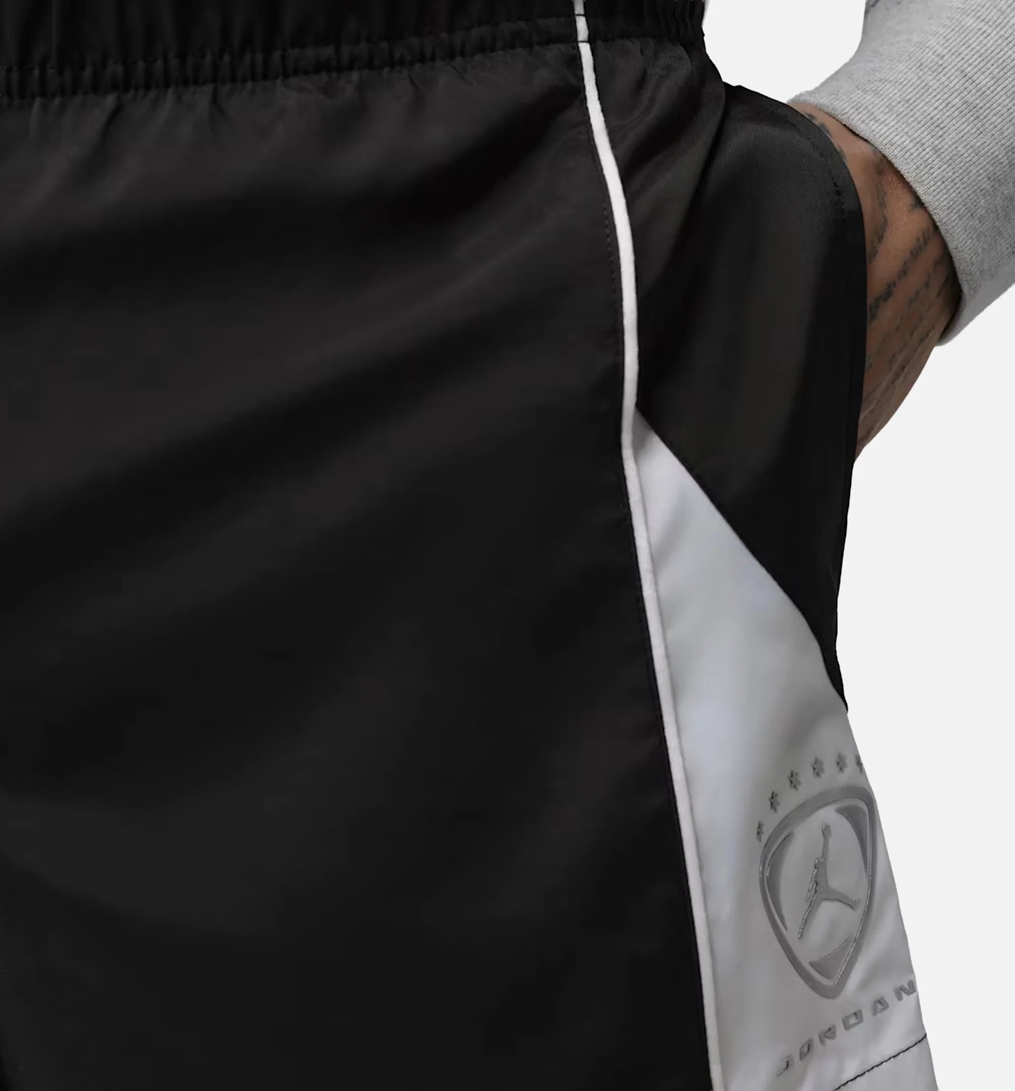 Brooklyn 4 Shortie Fleece Mens Shorts Black White Metallic Silver