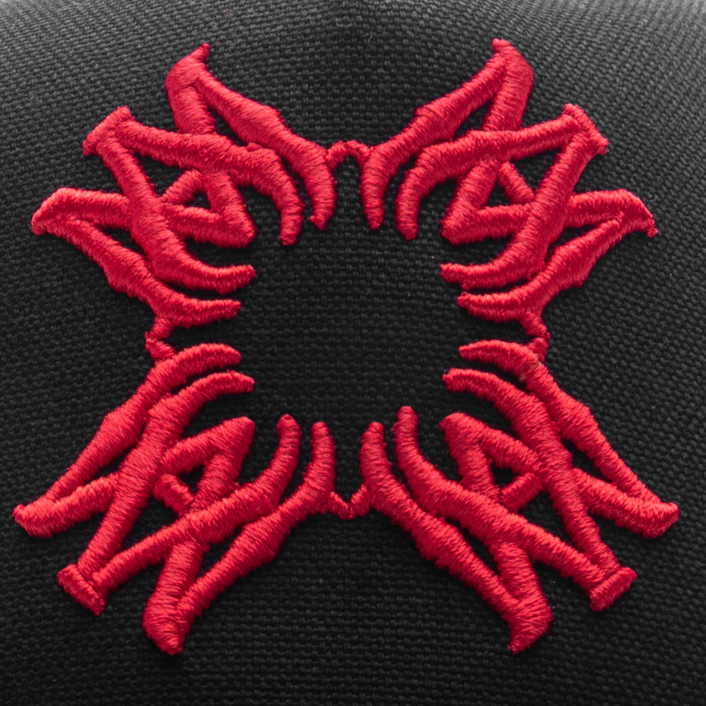 MA Quad Canvas Hat Black Red