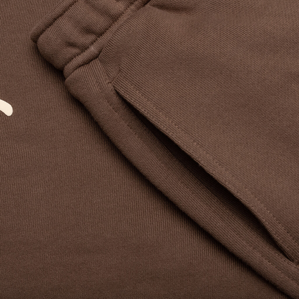 Studio Terry Short Brown