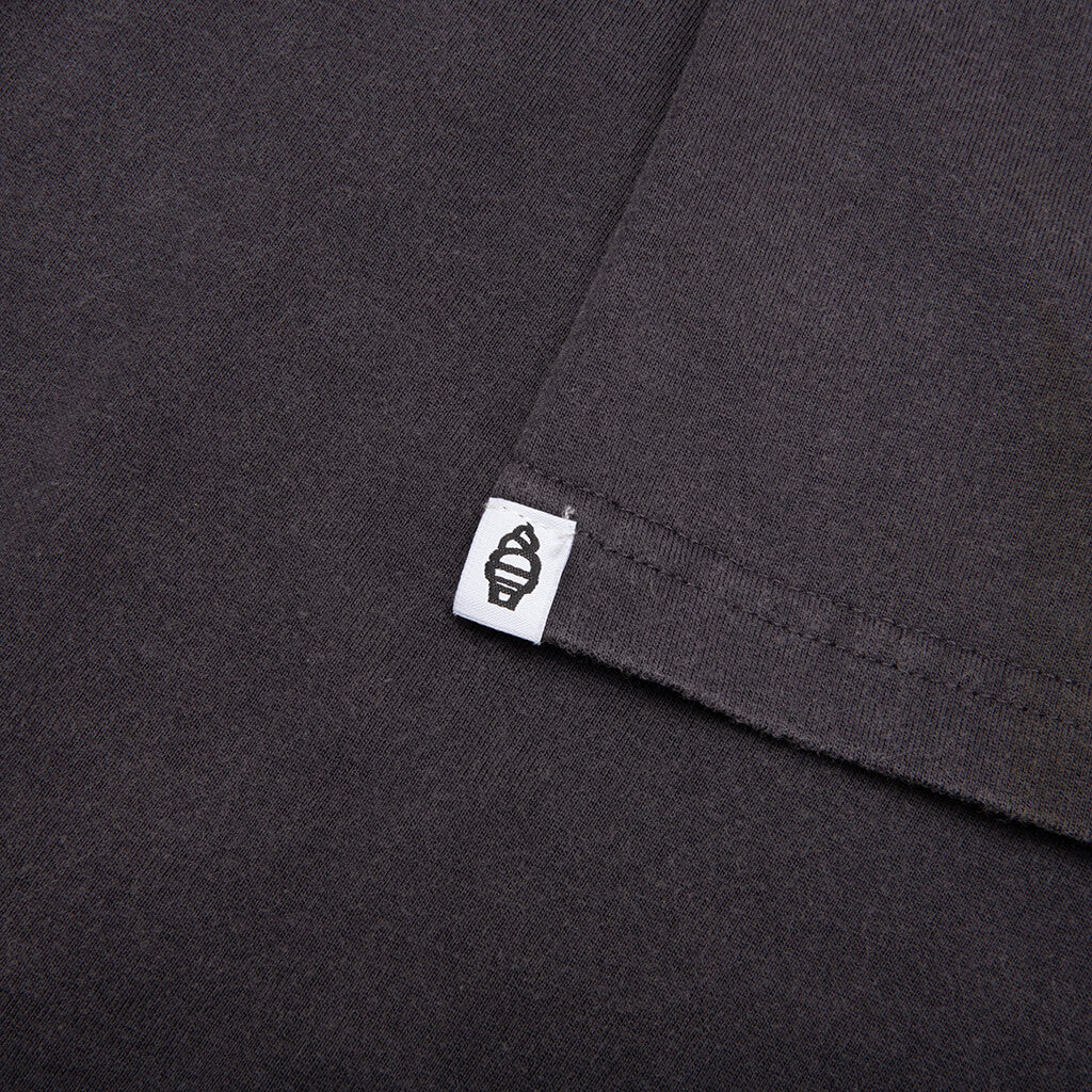 Seal S S Tee Charcoal Art