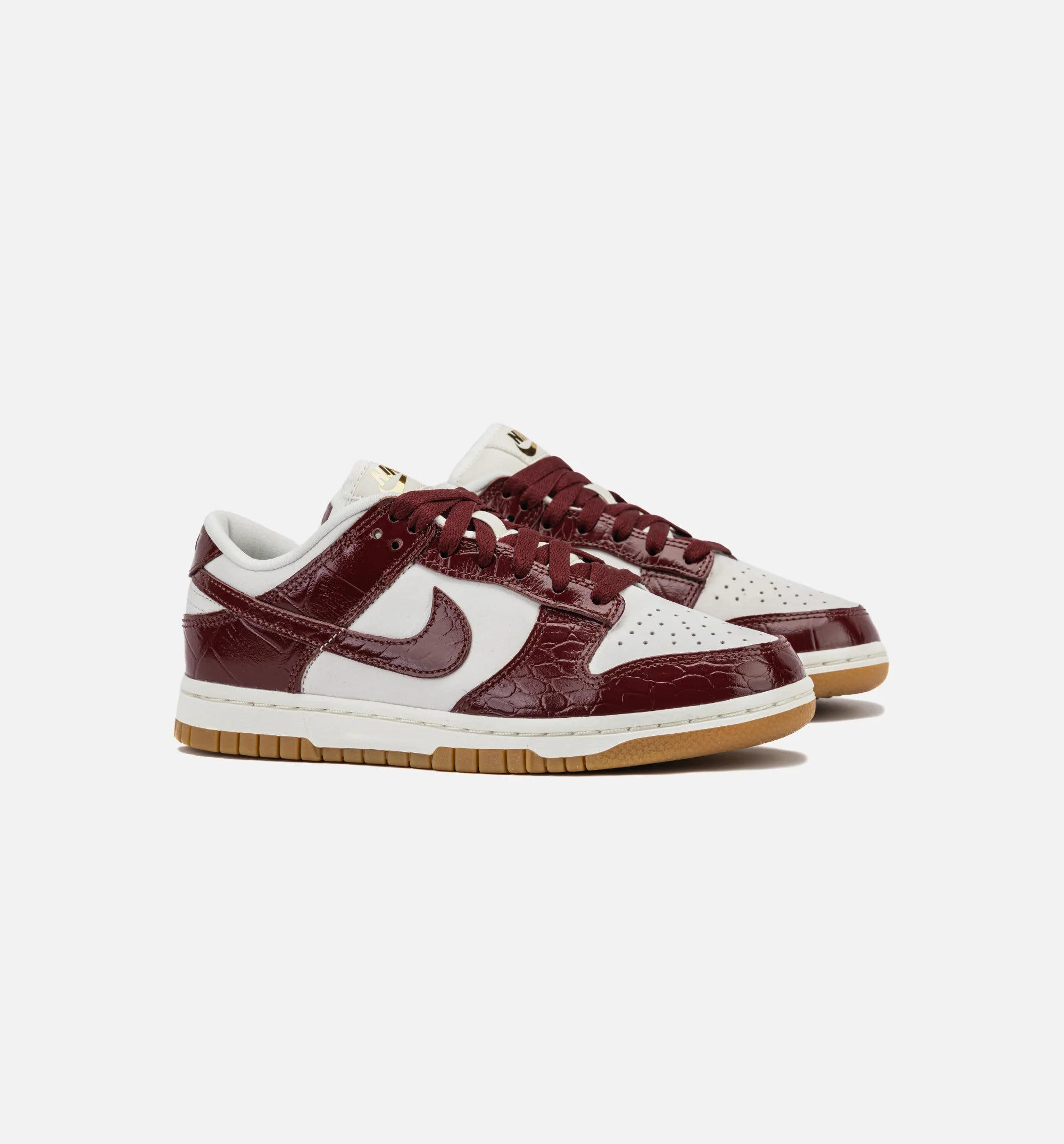 Dunk Low LX Womens Lifestyle Shoe Phantom Dark Team Red Sail Gum Light Brown